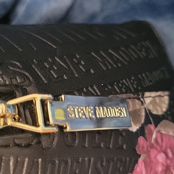 Steve Madden BLK Floral Brelli DR124790 Cross body-Handbag NWT! - Picture 5 of 16